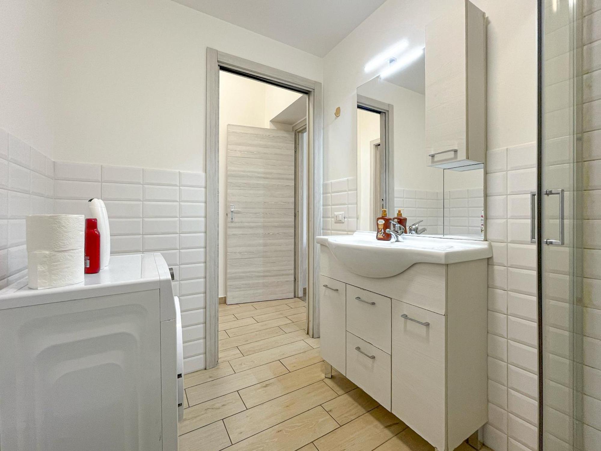 Along The Canal Smart Flat Naviglio - 4 People Corsico Exterior foto